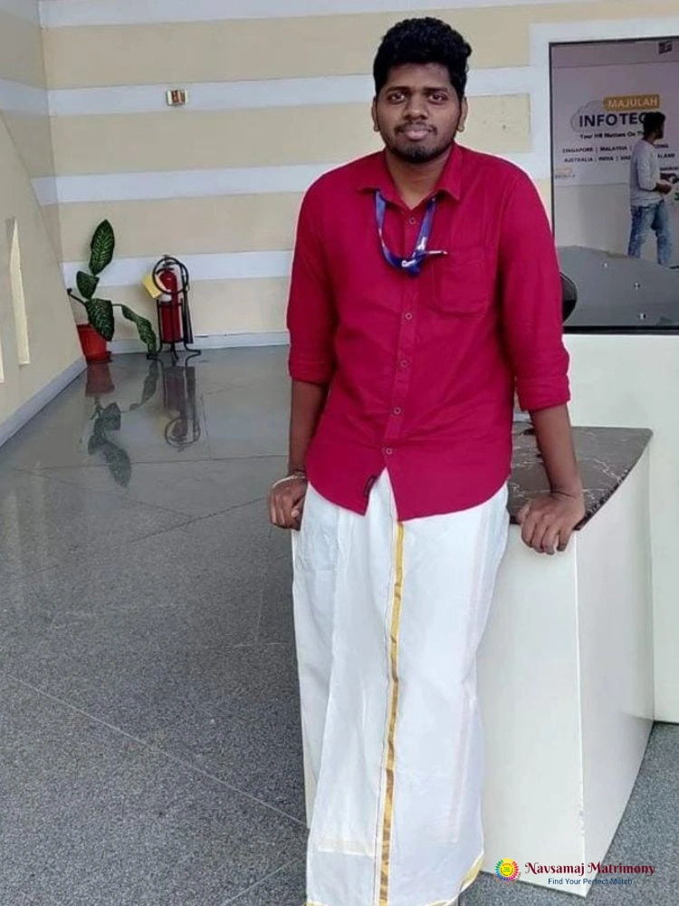 Gokulakrishnan Keerthivijayan View 2 Profile Image - Navsamaj Matrimony