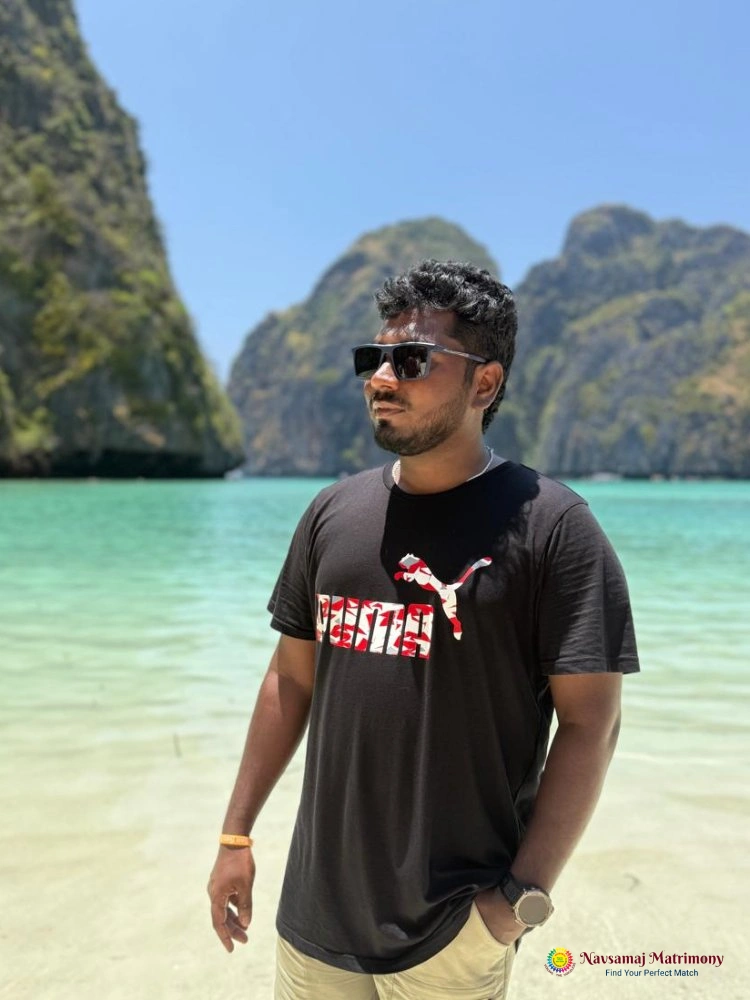 Balaji S View 2 Profile Image - Navsamaj Matrimony