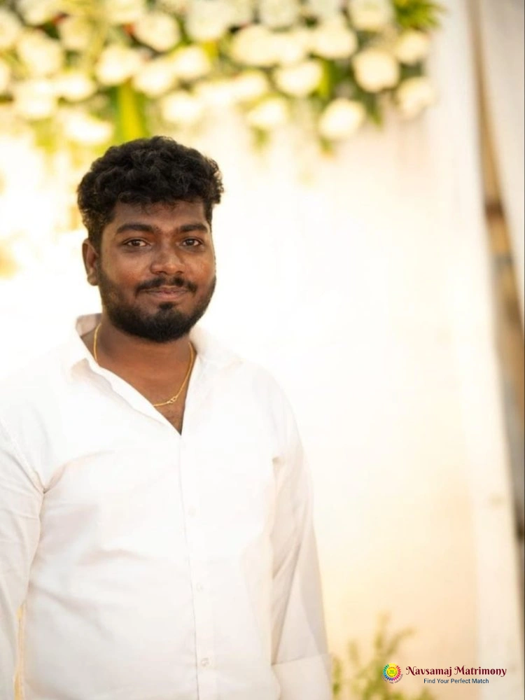 Balaji S View 3 Profile Image - Navsamaj Matrimony