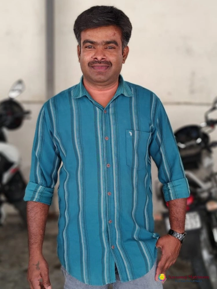 Suresh T View 2 Profile Image - Navsamaj Matrimony