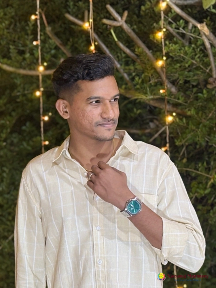 Akash Srinivasan View 3 Profile Image - Navsamaj Matrimony