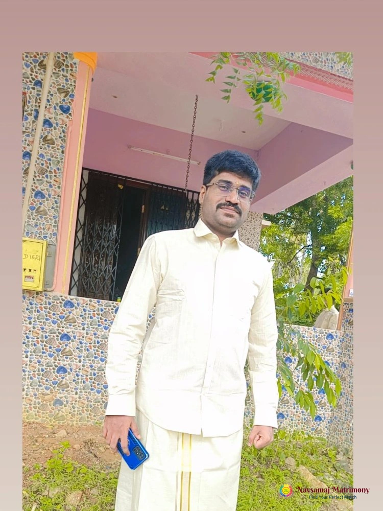 Arun Chakkravarthy V View 2 Profile Image - Navsamaj Matrimony