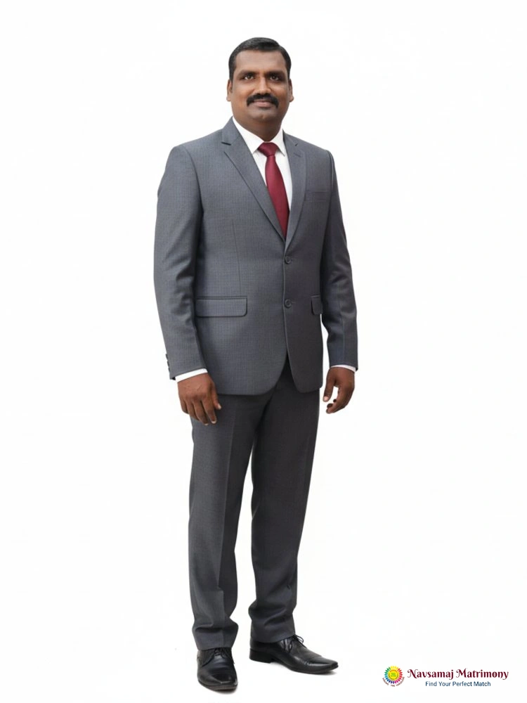 Vasantharajan Madhivanan View 3 Profile Image - Navsamaj Matrimony