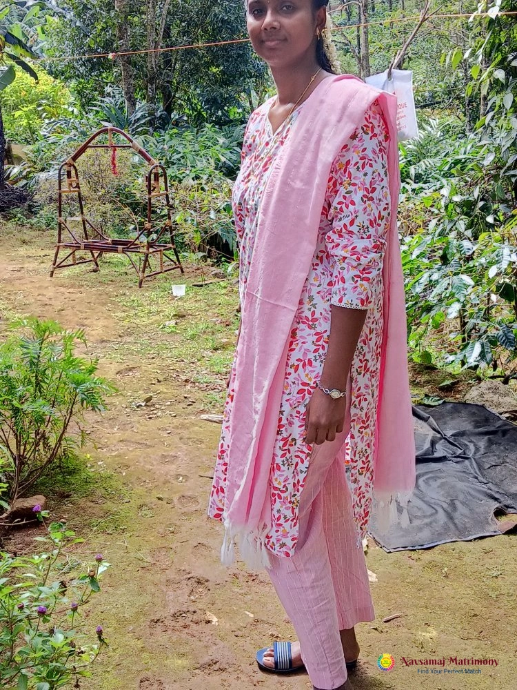 Prema Arumugam View 2 Profile Image - Navsamaj Matrimony