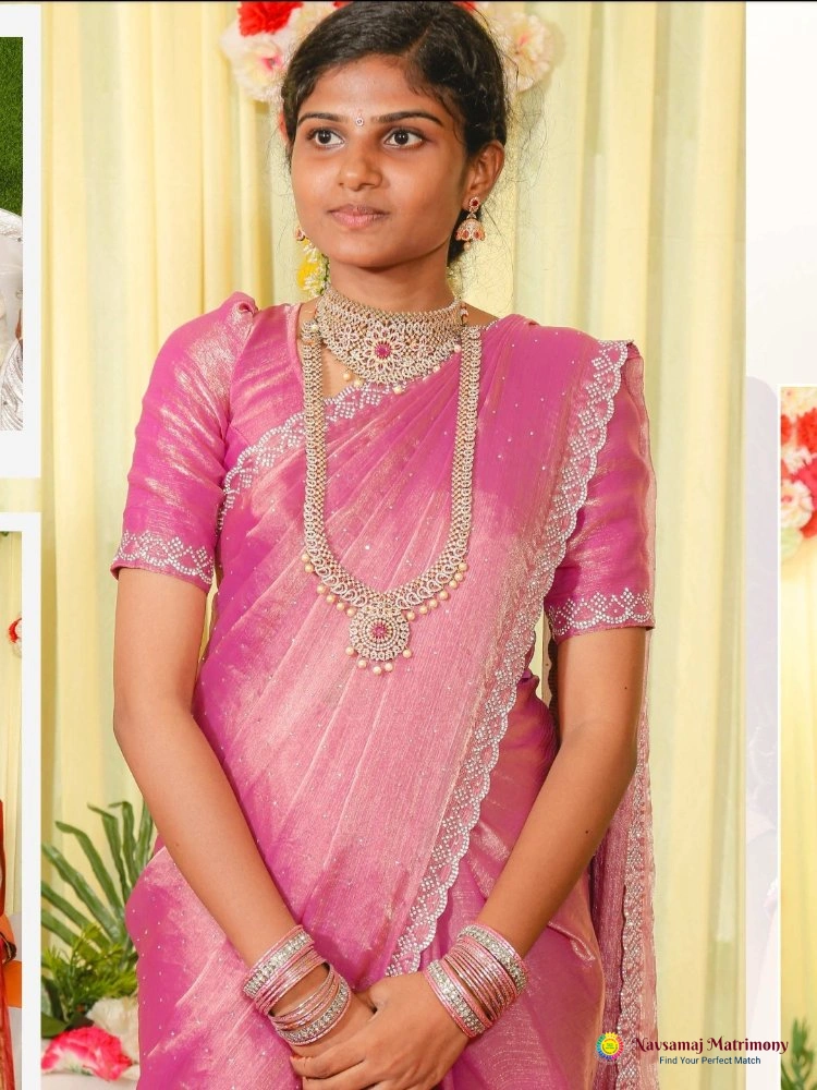 Durga Ravichandran Profile Image - Navsamaj Matrimony