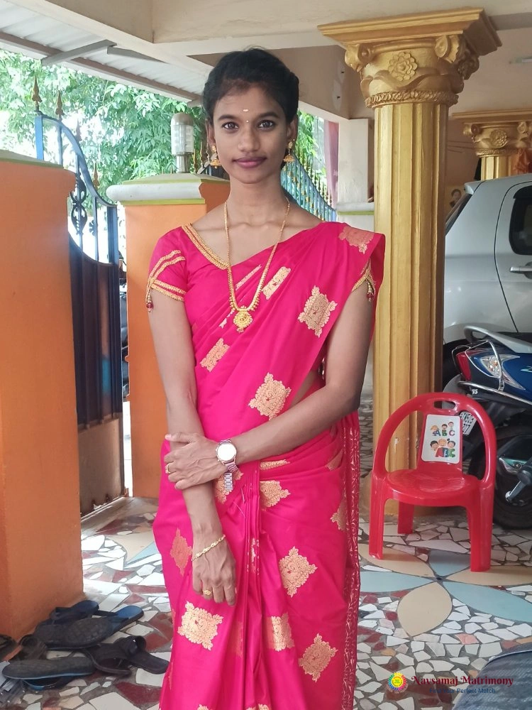 Jaanaveka Saravanan View 3 Profile Image - Navsamaj Matrimony