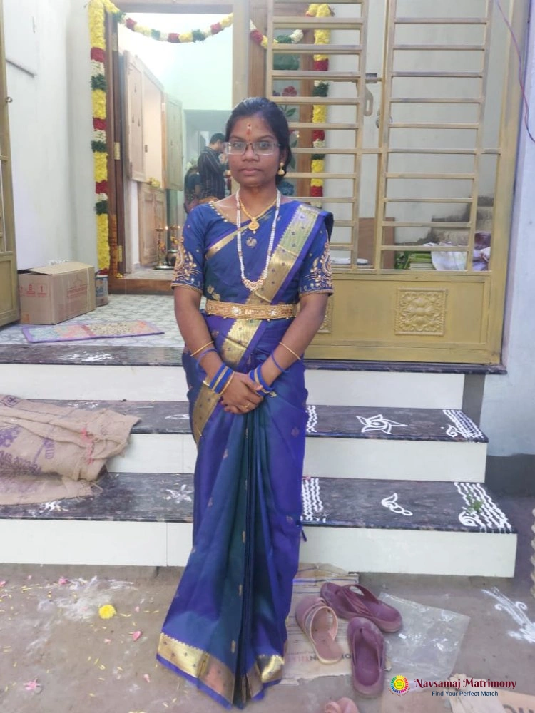 Syamaladevi U View 4 Profile Image - Navsamaj Matrimony