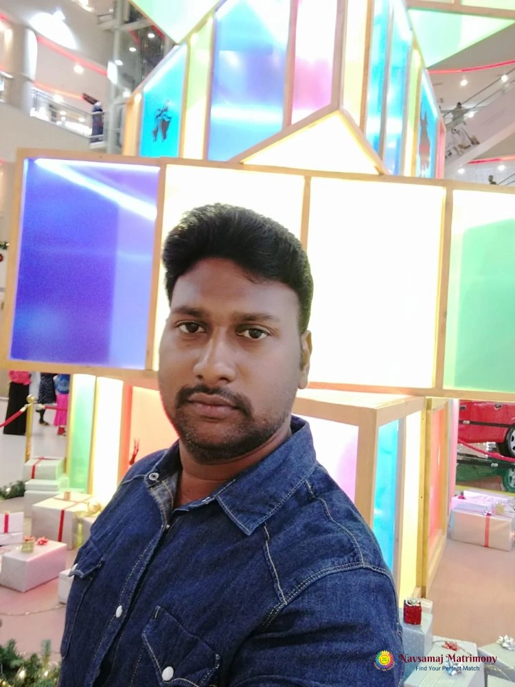 Kishore Kumar Rajendran View 4 Profile Image - Navsamaj Matrimony