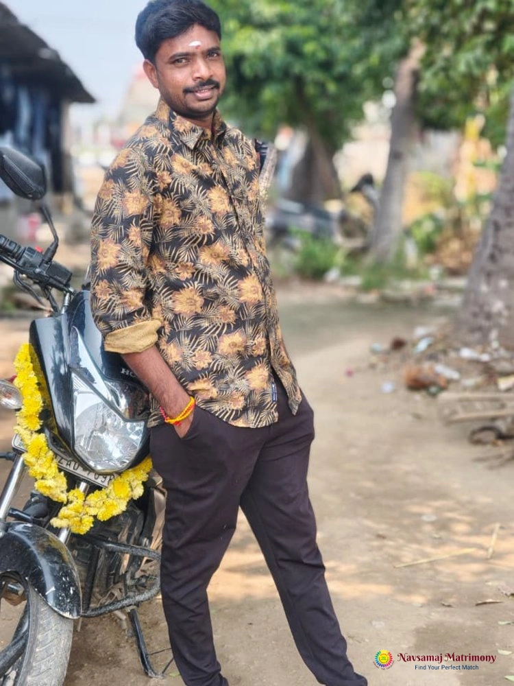 Prasanth.m Manoharan View 3 Profile Image - Navsamaj Matrimony
