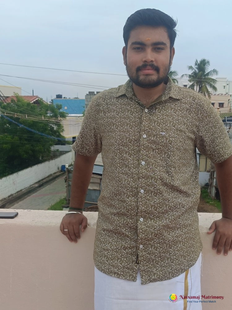 Sivakumar V View 3 Profile Image - Navsamaj Matrimony