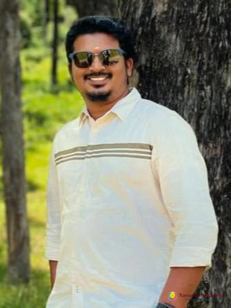Chandran P View 3 Profile Image - Navsamaj Matrimony