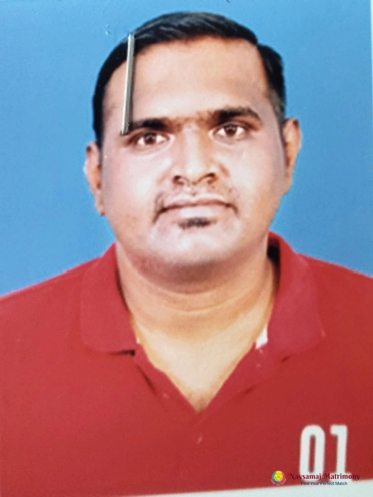 Lakshmikumar R View 2 Profile Image - Navsamaj Matrimony