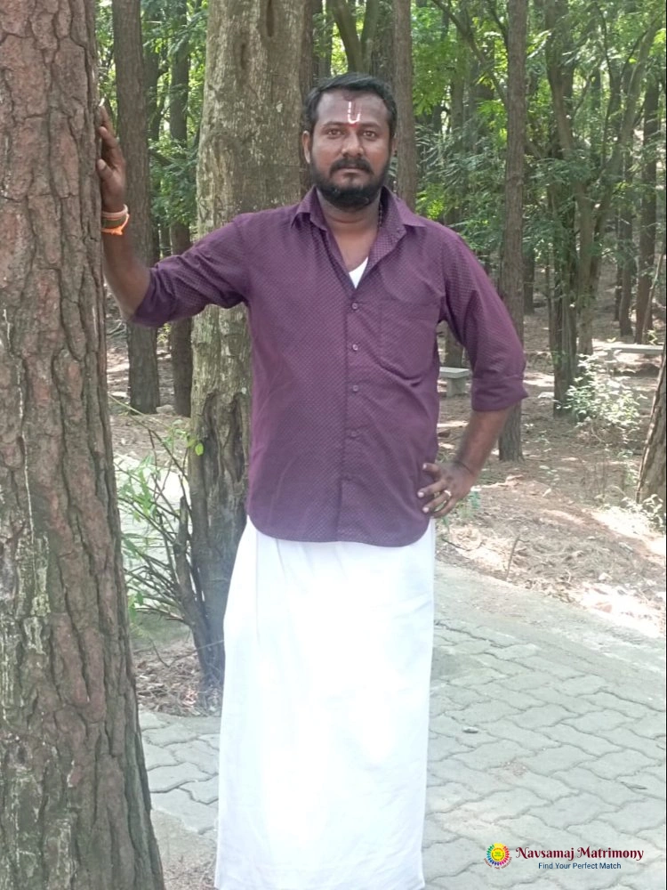 Raja Ramasamy View 2 Profile Image - Navsamaj Matrimony
