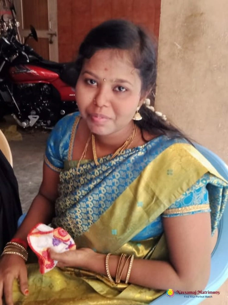 Sasikala M Profile Image - Navsamaj Matrimony