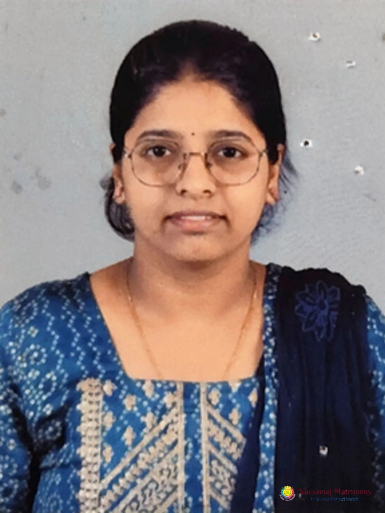 Deepika Dhanapal Profile Image - Navsamaj Matrimony