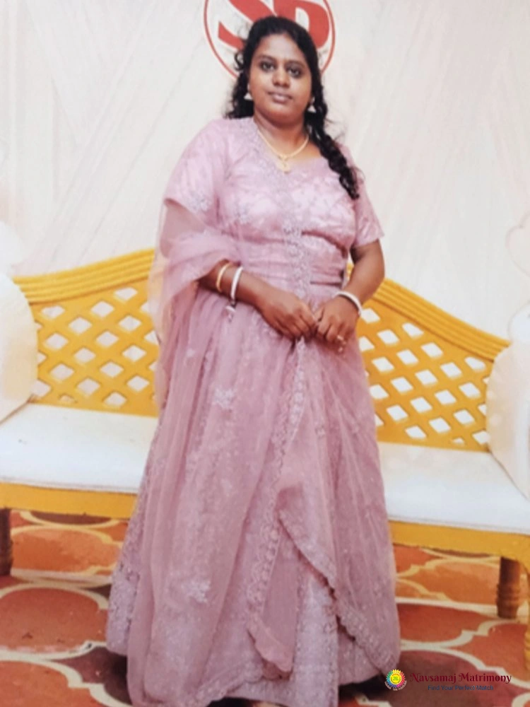 Dharshini Krishnamoorthy Profile Image - Navsamaj Matrimony