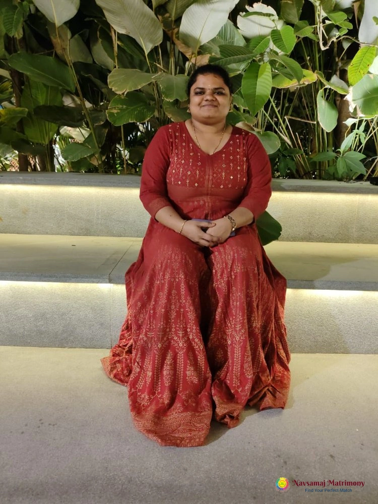 Harini Kailasam View 3 Profile Image - Navsamaj Matrimony