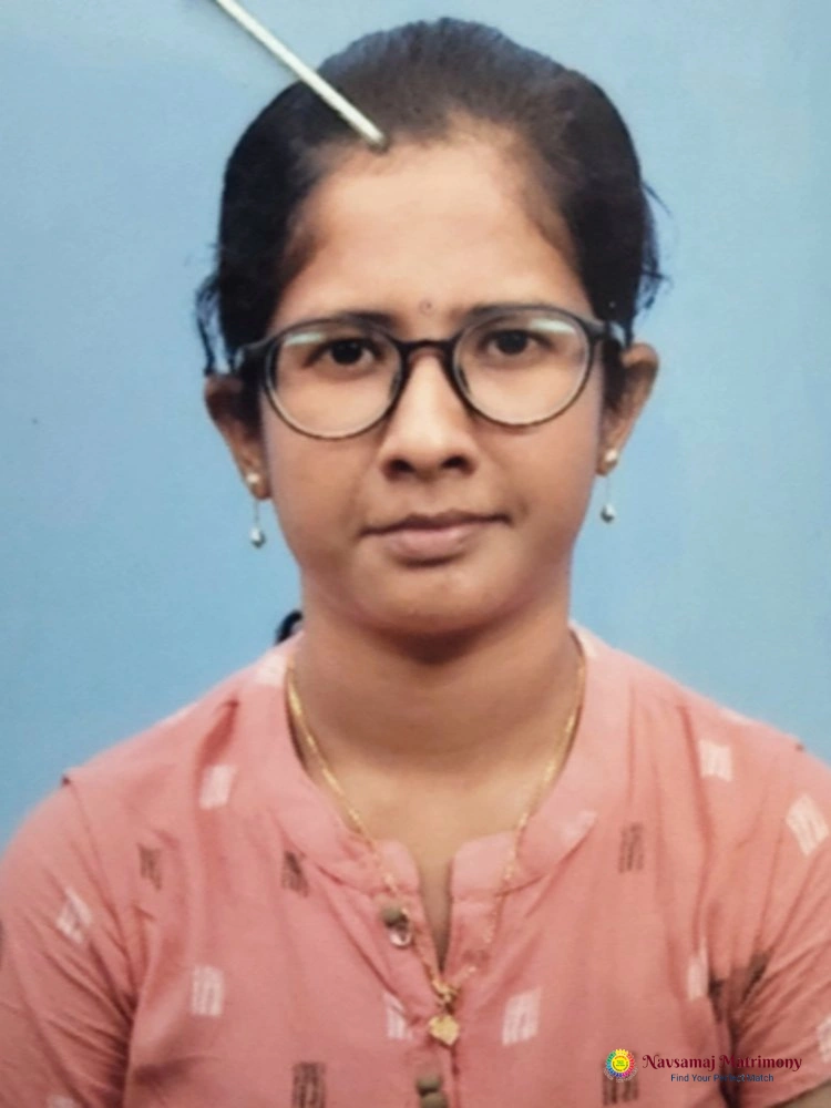 Tharani Vetrivel Profile Image - Navsamaj Matrimony