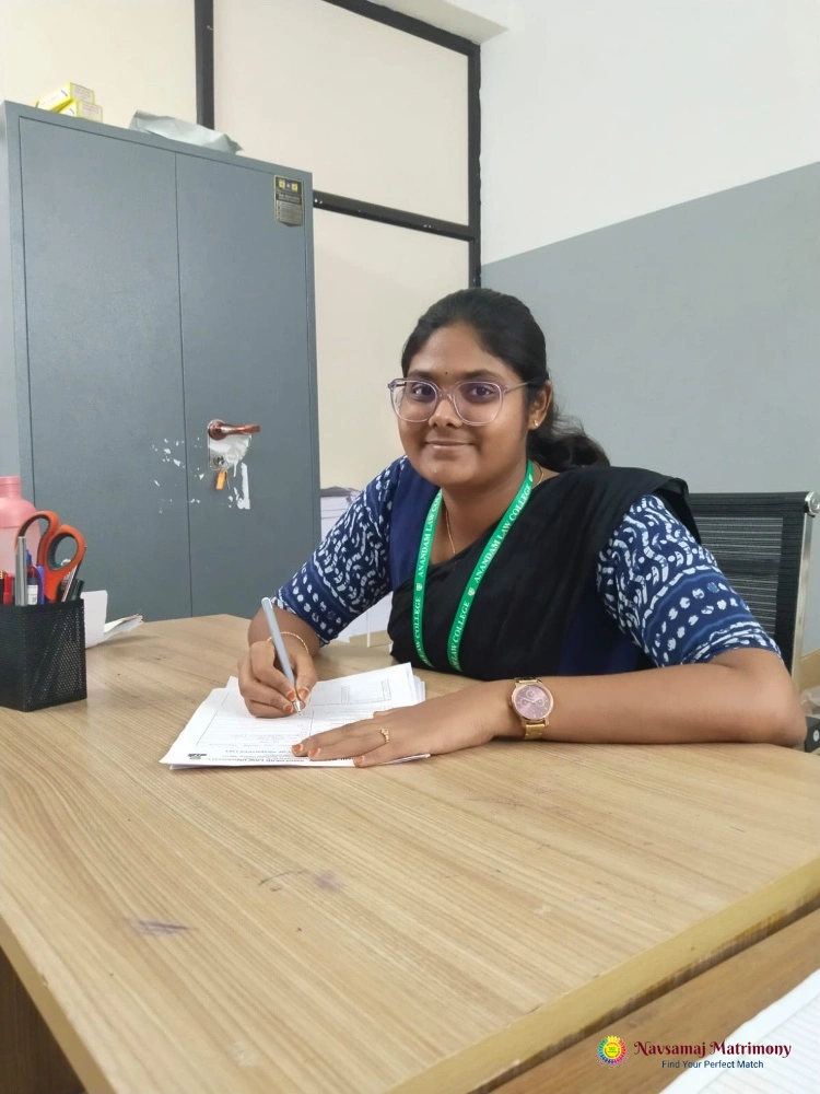 Keerthana Anandha Krishnan View 2 Profile Image - Navsamaj Matrimony