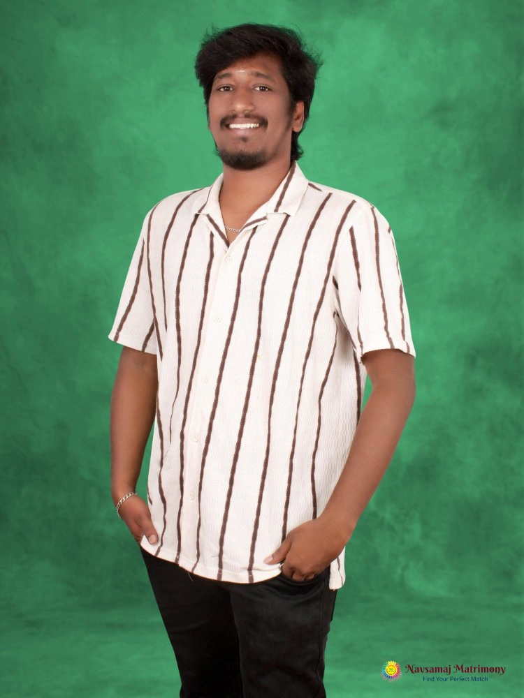 Muthukumar Sekar View 2 Profile Image - Navsamaj Matrimony