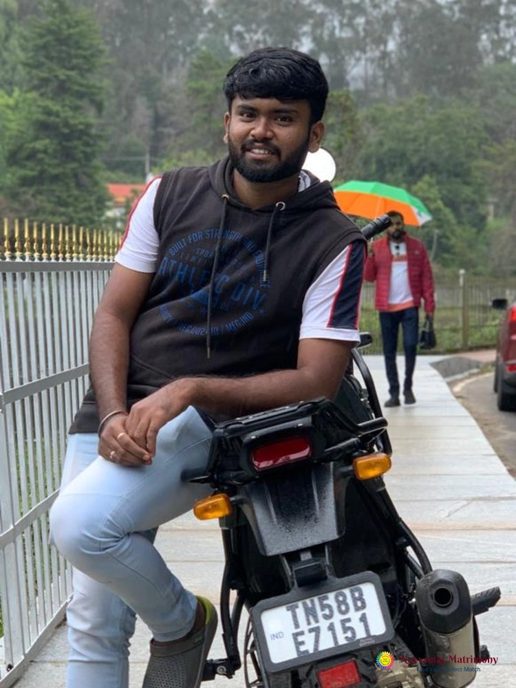 S Prasanna Venkateshan View 2 Profile Image - Navsamaj Matrimony